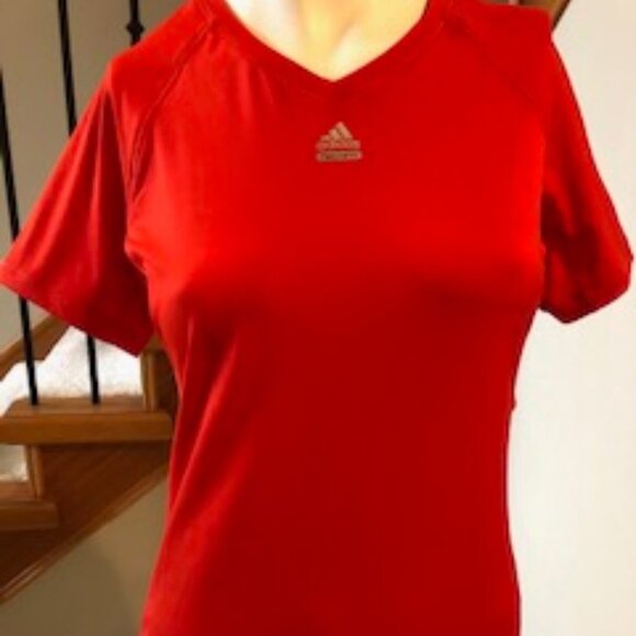 Adidas Climalite Techfit V Neck Short Sleeve Athletic Top Red Size S - Picture 1 of 5